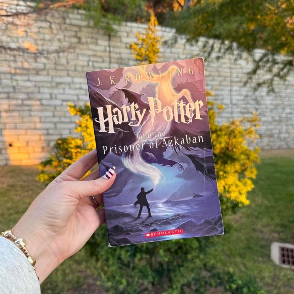 Harry Potter and the Prisoner of Azkaban by J. K. Rowling (Trade Paperback)